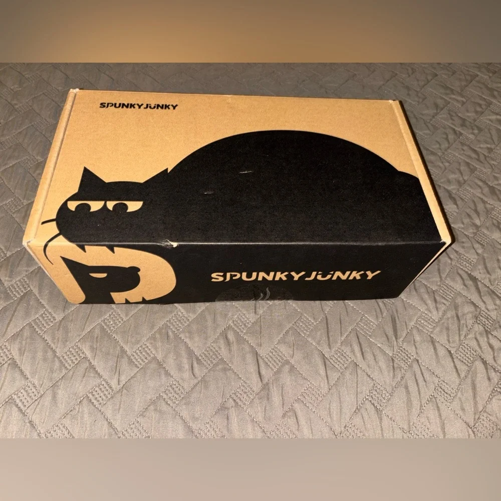 SPUNKYJUNKY Ceramic Dog and Cat Bowl with Stand Non-Slip Matte Glaze